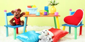 7 способів допомогти дитині зібрати іграшки