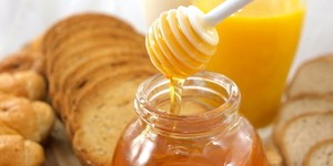 Як правильно вживати мед 