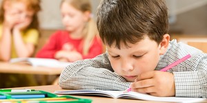 Чому діти приховують погані оцінки?