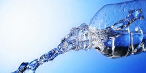 Вода в пляшках небезпечна для здоров'я